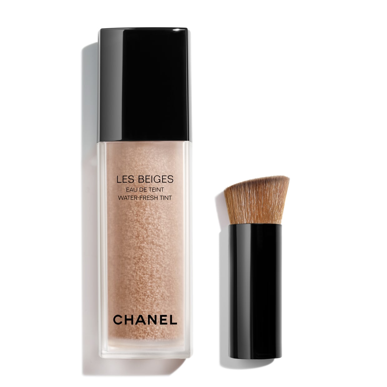 3 Produk Makeup Esensial Chanel Hasil Kreasi Lucia Pica