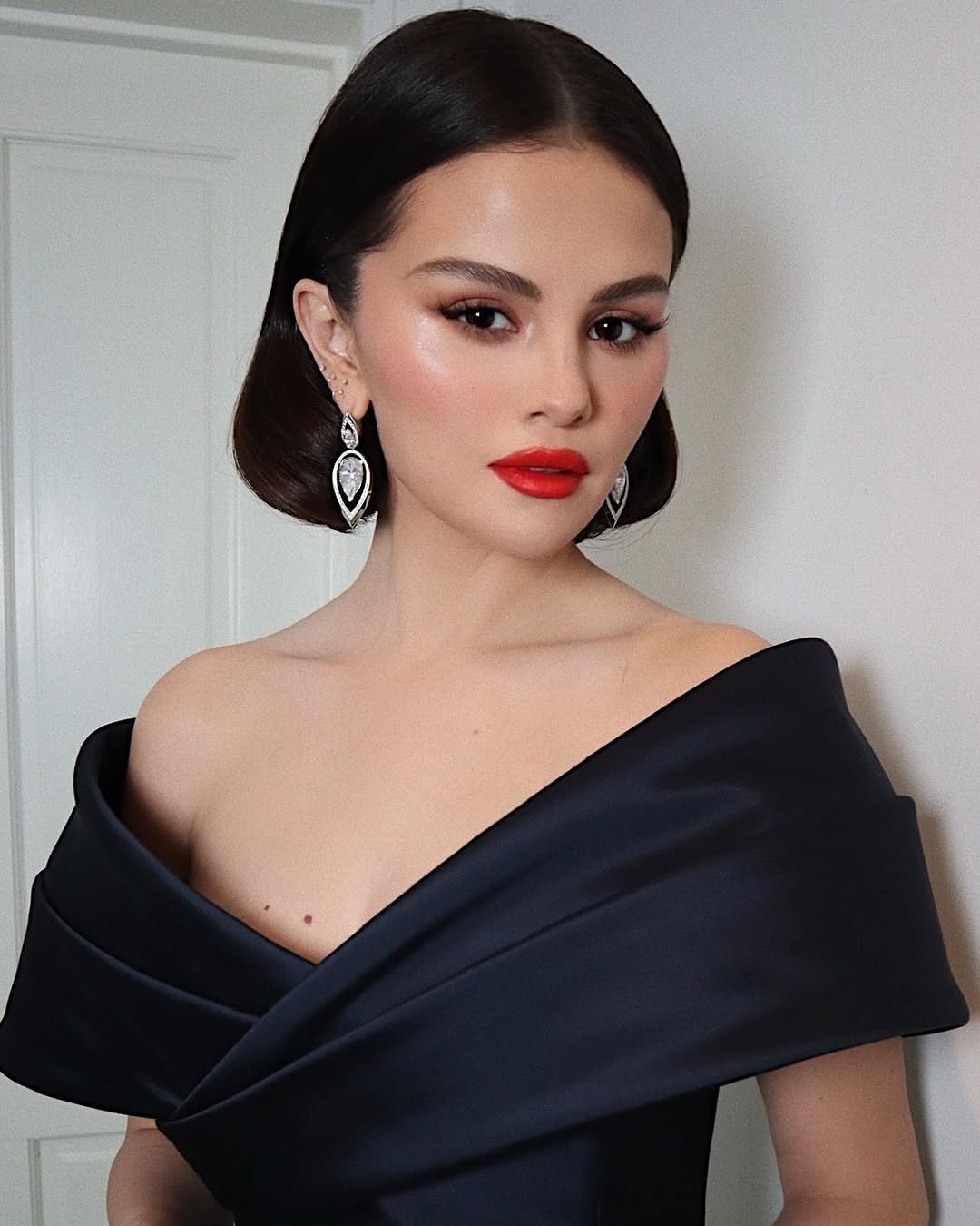 Bold! Ini 4 Artis dengan Red Lip Look di Karpet Merah 2025